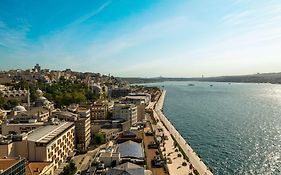 Novotel Istanbul Bosphorus Hotel